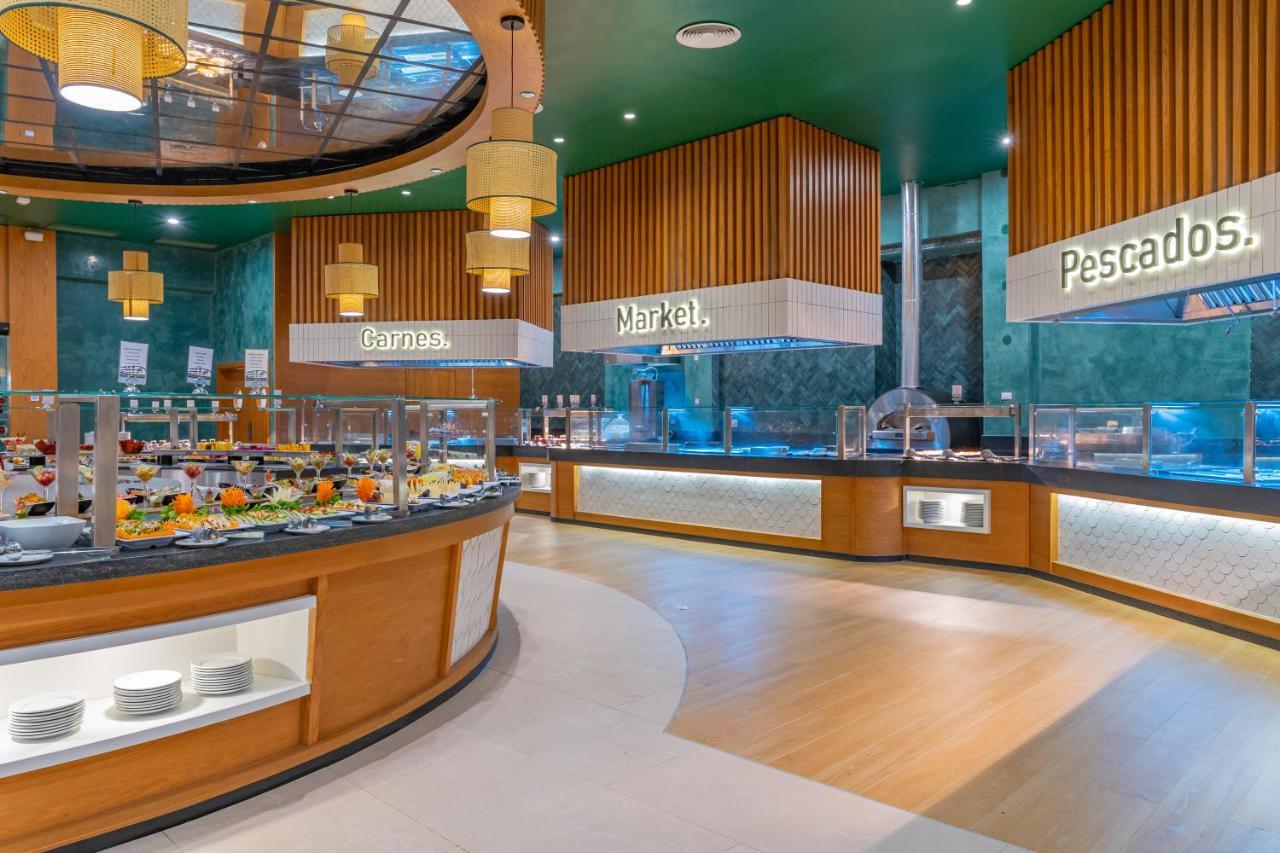 カリブ クラブ プリンセス ビーチ リゾート アンド スパ オール インクルーシブ プンタ・カナ エクステリア 写真 The Market buffet
