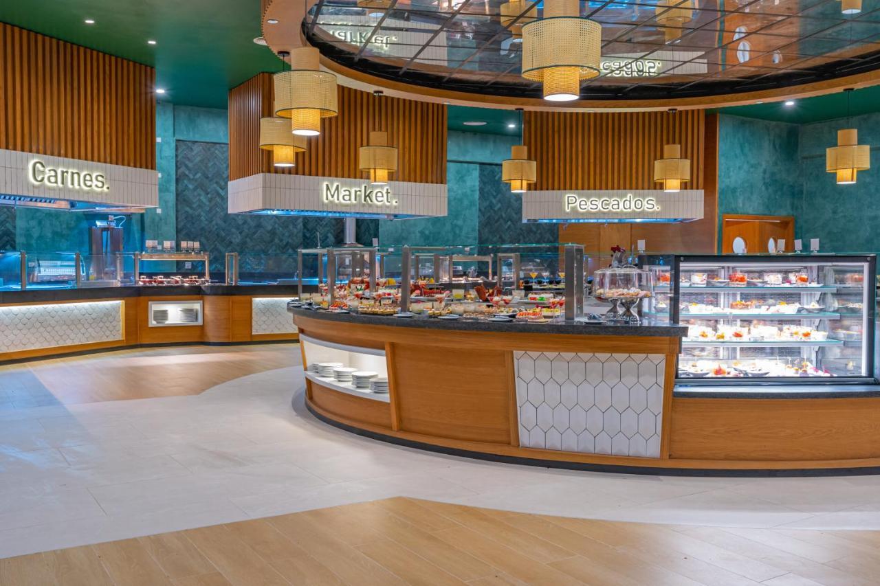 カリブ クラブ プリンセス ビーチ リゾート アンド スパ オール インクルーシブ プンタ・カナ エクステリア 写真 The Market Buffet